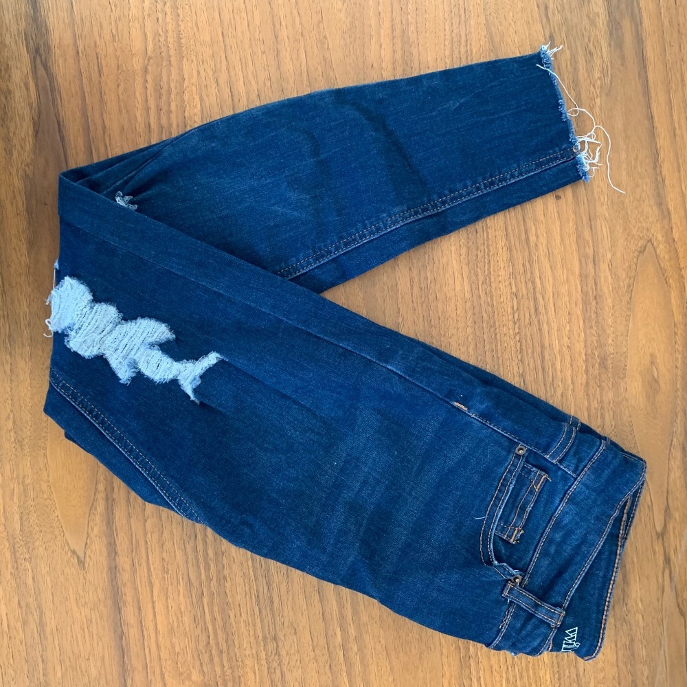 Wild Fable Distressed Skinny Jeans Size 6